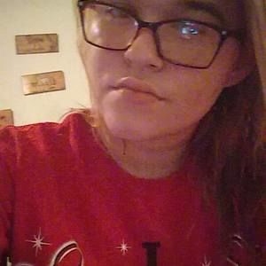 Meet your Posher, Tonya